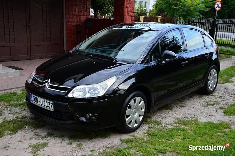 Czarny Używany 2010 Citroën C4 Hatchback | 14 900 zł - Obraz 1/4
