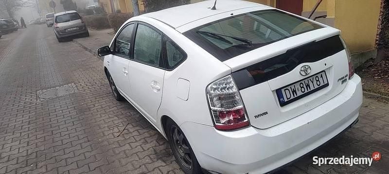 Używany Toyota Prius 2008 Biały Sedan/Limuzyna