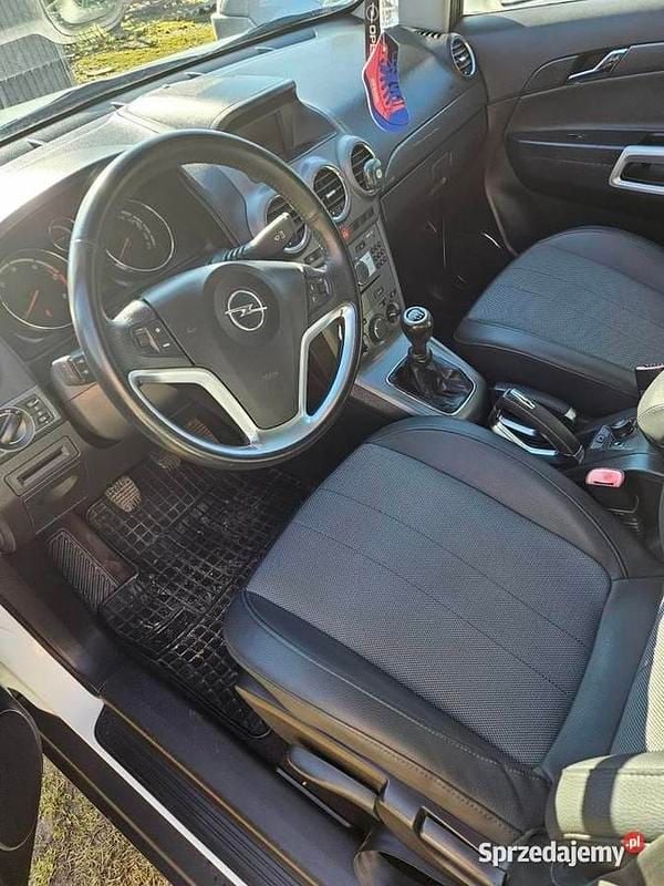 Używany Opel Antara 2009 Biały SUV