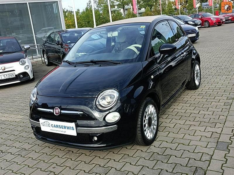 Czarny Używany 2015 Fiat 500 Kabriolet | 27 800 zł (Uczciwa cena) - Obraz 1/4