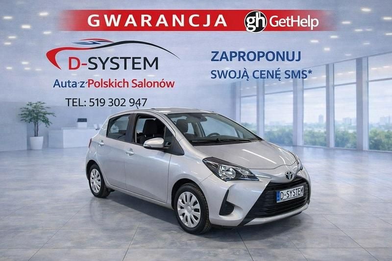 Używany Toyota Yaris 72 KM (52 kW) 2020 Srebrny (metalik) Hatchback