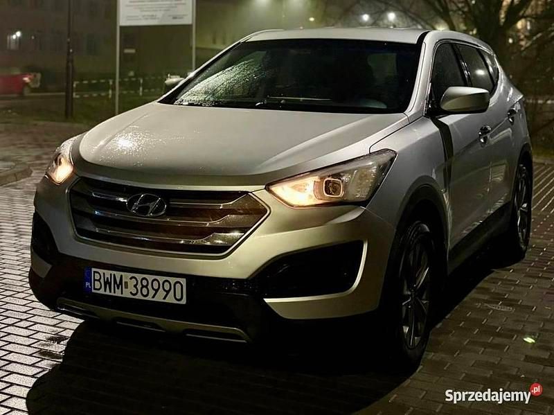 Używany Hyundai Santa Fe Sport 2015 Srebrny SUV