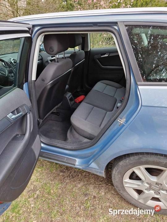 Używany Audi A3 125 KM (91 kW) 2010 Niebieski Sedan/Limuzyna