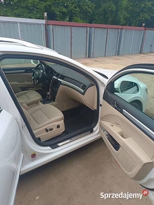 Używany Skoda Superb 2011 Biały Kombi