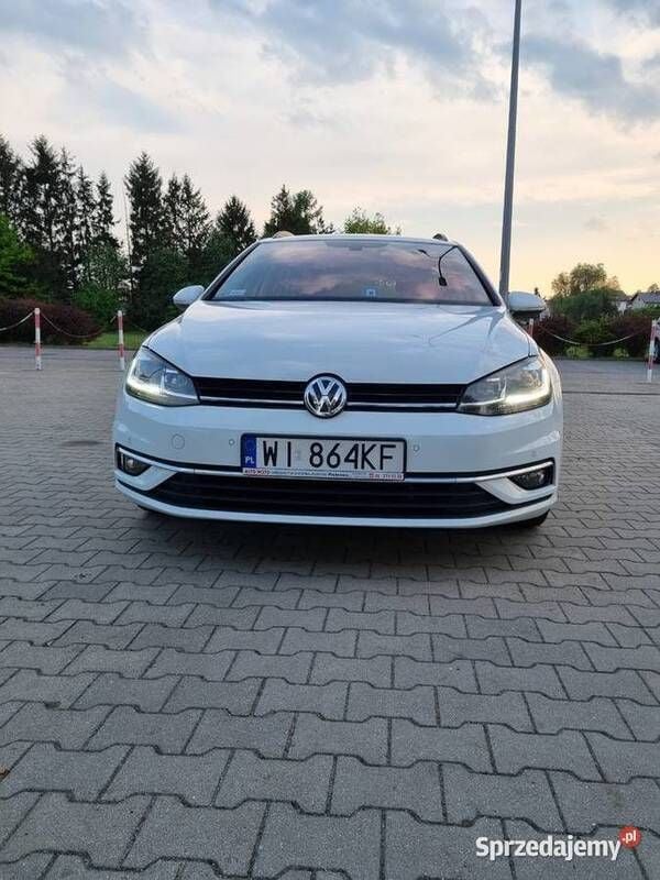 Biały Używany 2020 VW Golf VII Comfortline Kombi | 52 000 zł (Uczciwa cena) - Obraz 1/4