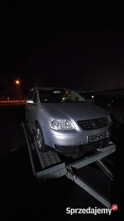 Srebrny Używany 2004 VW Touran Minivan | 2999 zł - Obraz 1/4