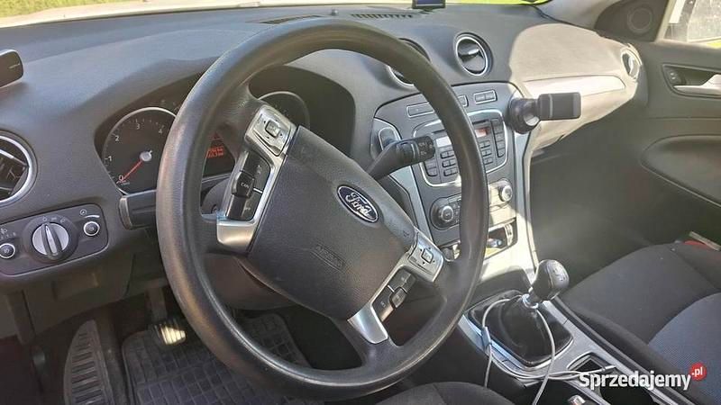 Używany Ford Mondeo 115 KM (84 kW) 2012