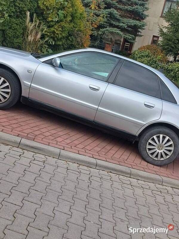 Używany 2000 Audi A4 | 4500 zł (Uczciwa cena) - Obraz 1/3