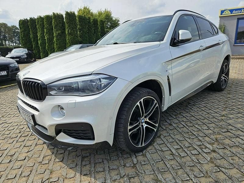 Biały Używany 2016 BMW X6 SUV | 109 000 zł (Super Cena) - Obraz 1/4