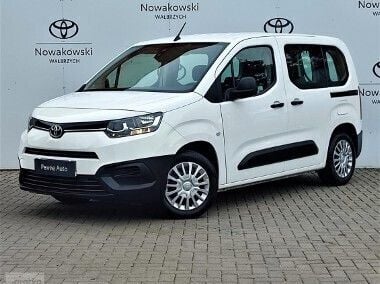 Biały Używany 2020 Toyota Proace Verso City Kombi | 83 900 zł (Dość drogi) - Obraz 1/4