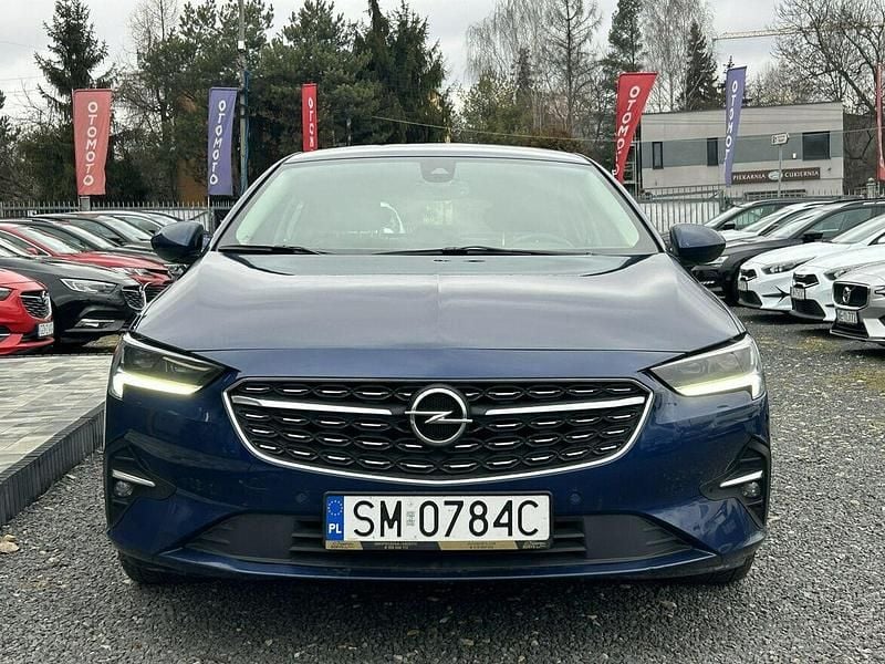 Używany Opel Insignia 122 KM (89 kW) 2020 Niebieski (metalik) Sedan/Limuzyna