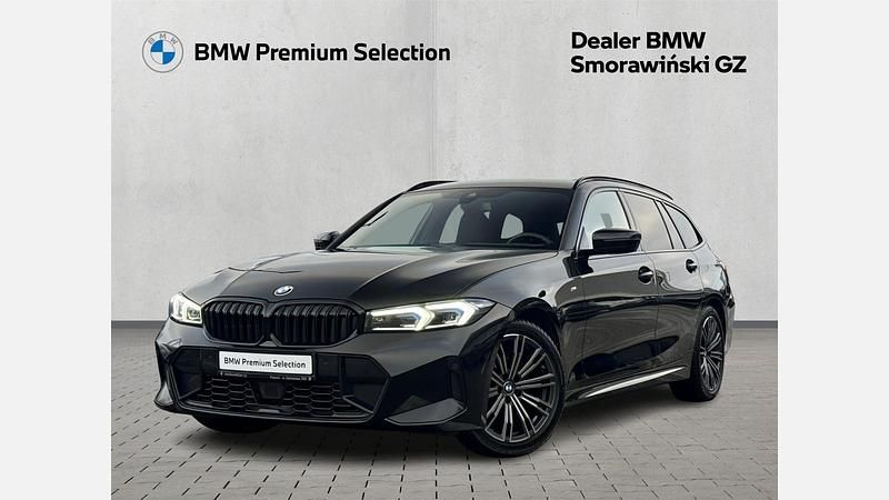 Używany BMW 320 Shadowline 190 KM (139 kW) 2023 Black sapphire metallic metalizowany Kombi