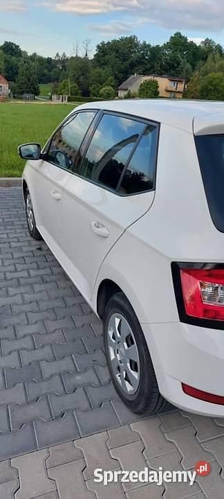 Biały Używany 2018 Skoda Fabia Hatchback | 22 500 zł (Super Cena) - Obraz 1/4