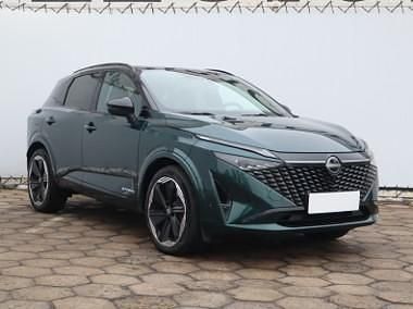 Zielony Używany 2024 Nissan Qashqai SUV | 149 999 zł - Obraz 1/4