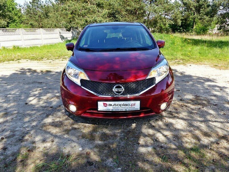 Używany Nissan Note Tekna 110 KM (80 kW) 2014 Bordowy Minivan
