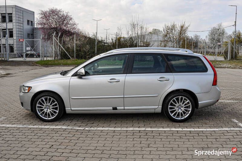 Używany 2009 Volvo V50 Kombi | 12 900 zł (Uczciwa cena) - Obraz 1/4