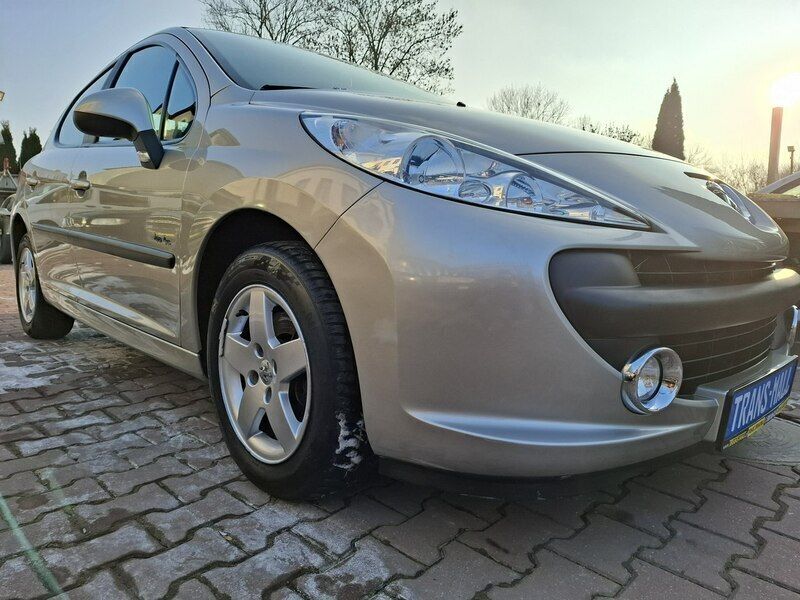 Srebrny Używany 2009 Peugeot 207 Hatchback | 13 800 zł (Uczciwa cena) - Obraz 1/4