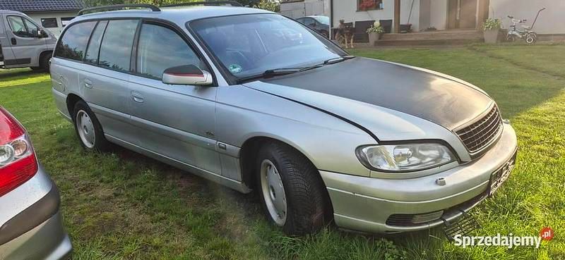 Używany Opel Omega 2002