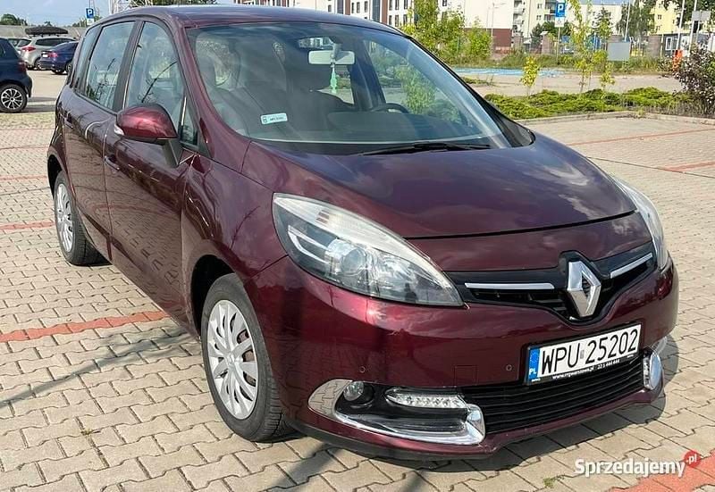 Używany Renault Scénic III Expression 110 KM (80 kW) 2013 Minivan