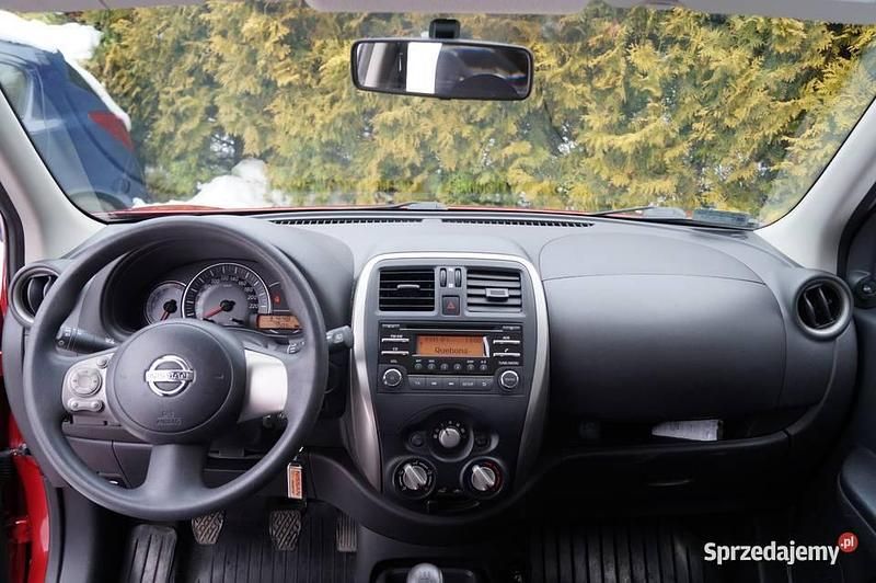 Używany Nissan Micra 2014 Czerwony Hatchback