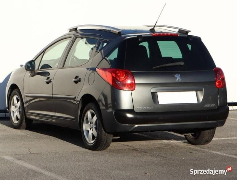 Używany Peugeot 207 2009 Szary Kombi