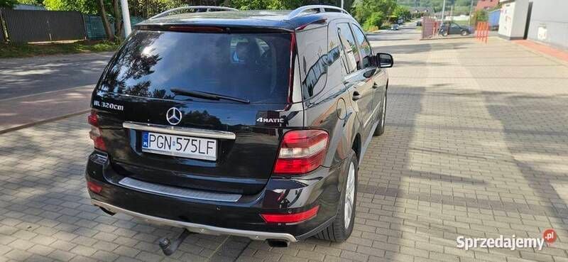 Używany 2009 Mercedes ML320 SUV | 33 000 zł (Dobra cena) - Obraz 1/4
