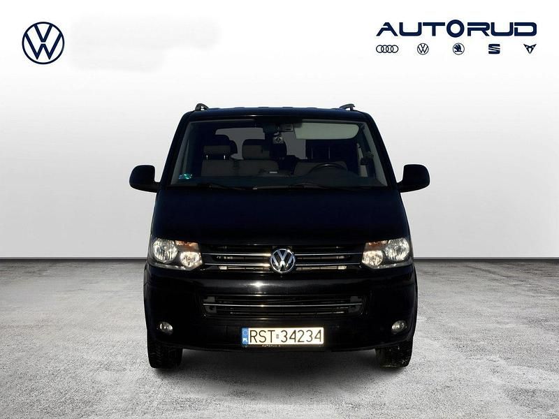 Używany VW Caravelle Comfortline 140 KM (102 kW) 2011 Czarny Minivan