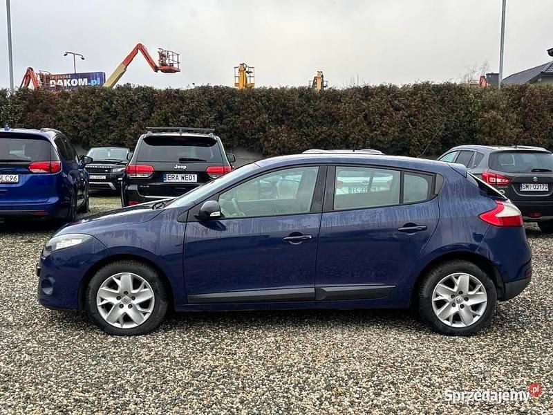 Używany Renault Mégane III 2012 Granatowy Hatchback