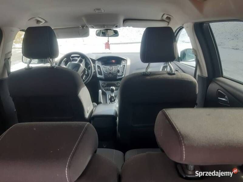 Używany Ford Focus Titanium 2013 Srebrny Kombi
