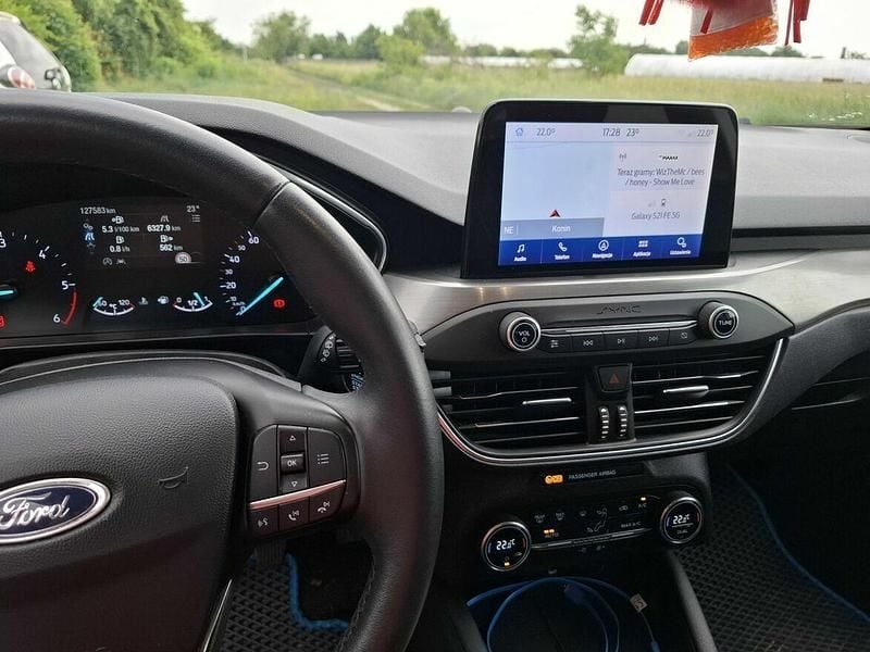 Używany Ford Focus 2019 Niebieski Kombi