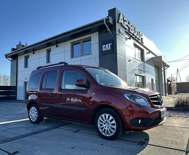 Używany Mercedes Citan 111 110 KM (80 kW) 2017 Inny kolor Minivan