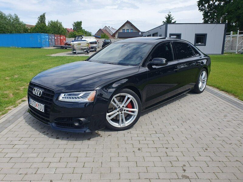 Czarny Używany 2017 Audi A8 Sedan/Limuzyna | 91 900 zł - Obraz 1/4