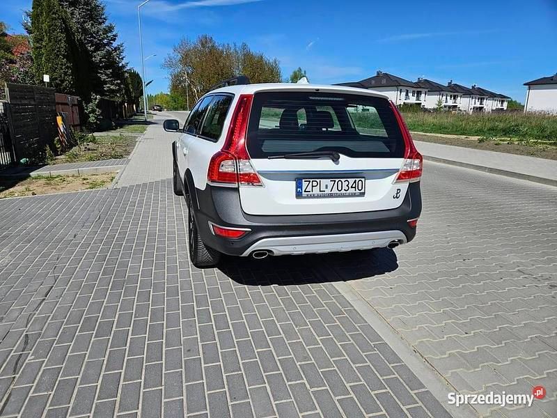 Biały Używany 2014 Volvo XC70 Kombi | 47 000 zł - Obraz 1/4