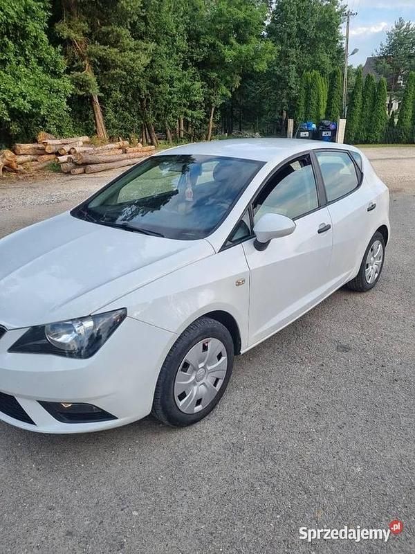 Biały Używany 2014 Seat Ibiza Sedan/Limuzyna | 23 500 zł - Obraz 1/4