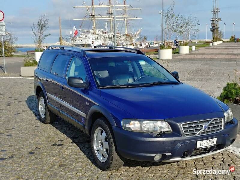 Używany 2002 Volvo XC70 Ocean Race SUV | 30 000 zł - Obraz 1/4