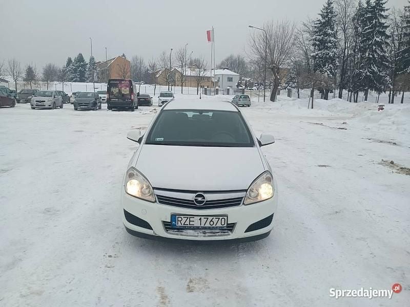 Używany Opel Astra 2010