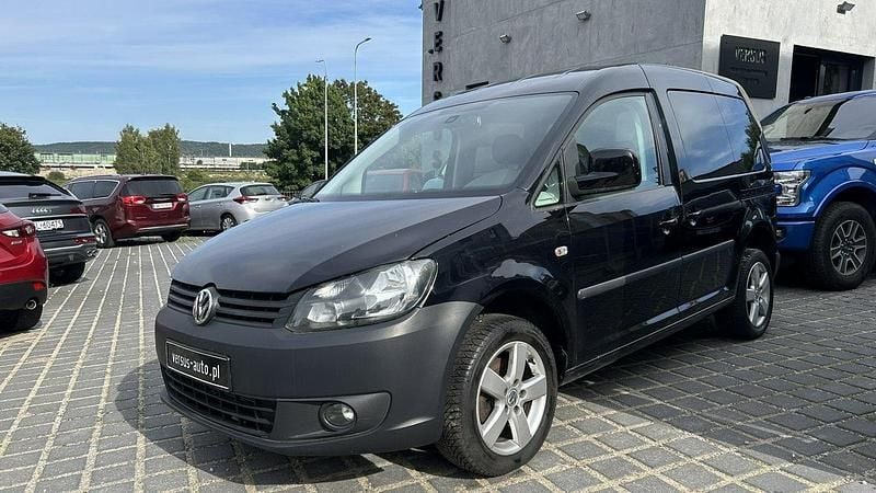 Czarny Używany 2014 VW Caddy Minivan | 32 000 zł (Dobra cena) - Obraz 1/4