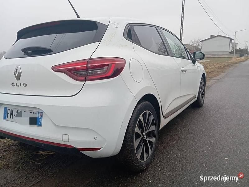 Używany Renault Clio IV 2019 Biały Sedan/Limuzyna