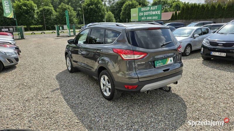Grafitowy Używany 2016 Ford Kuga Titanium SUV | 51 900 zł (Uczciwa cena) - Obraz 1/4
