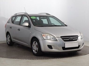Srebrny Używany 2007 Kia Ceed Kombi | 8999 zł (Uczciwa cena) - Obraz 1/4
