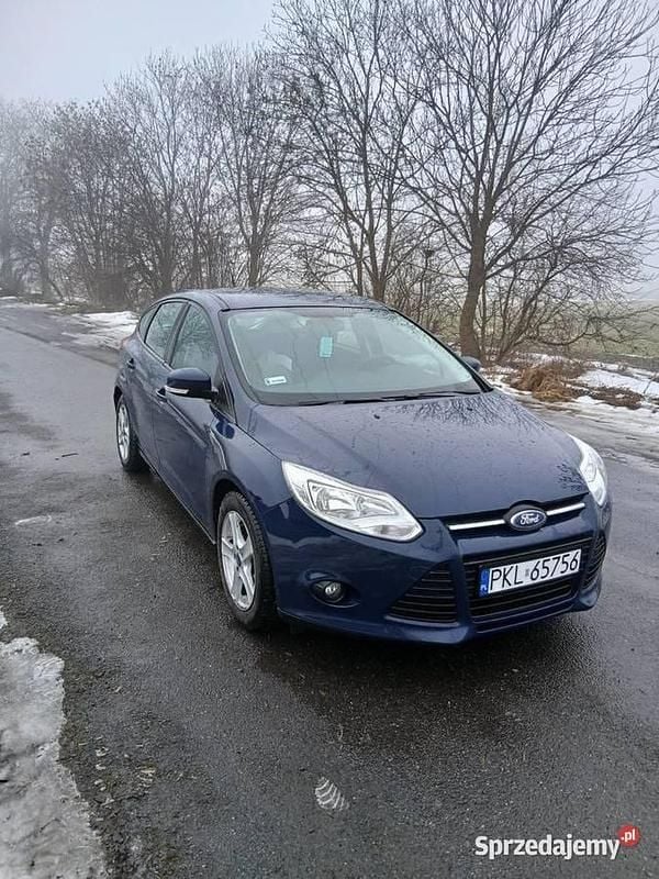 Używany Ford Focus 2012 Granatowy Hatchback