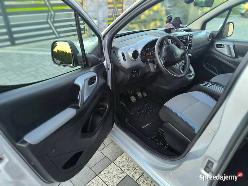 Używany 2012 Peugeot Partner Van | 22 900 zł (Uczciwa cena) - Obraz 1/4