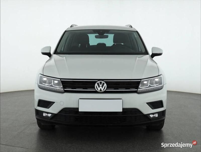 Biały Używany 2018 VW Tiguan SUV | 69 999 zł (Super Cena) - Obraz 1/4