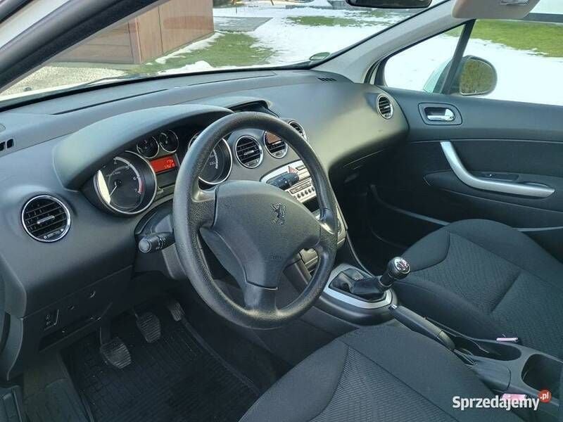 Biały Używany 2010 Peugeot 308 Hatchback | 17 200 zł (Dość drogi) - Obraz 1/4