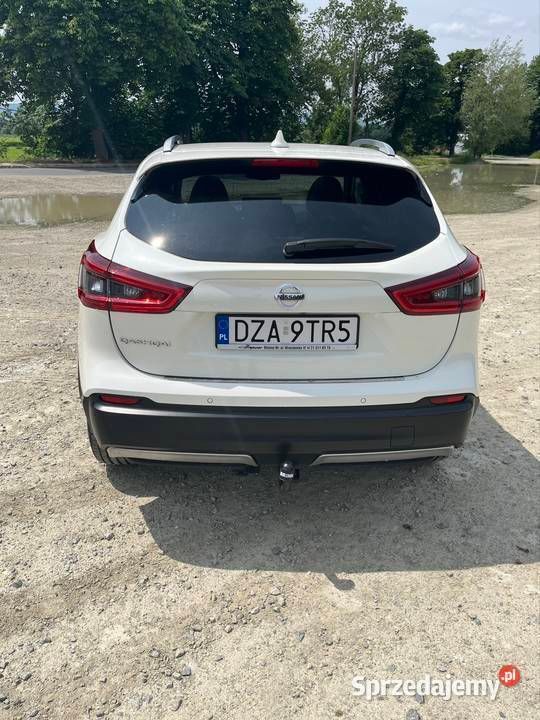 Biały Używany 2018 Nissan Qashqai Premium Edition SUV | 67 700 zł (Dość drogi) - Obraz 1/4