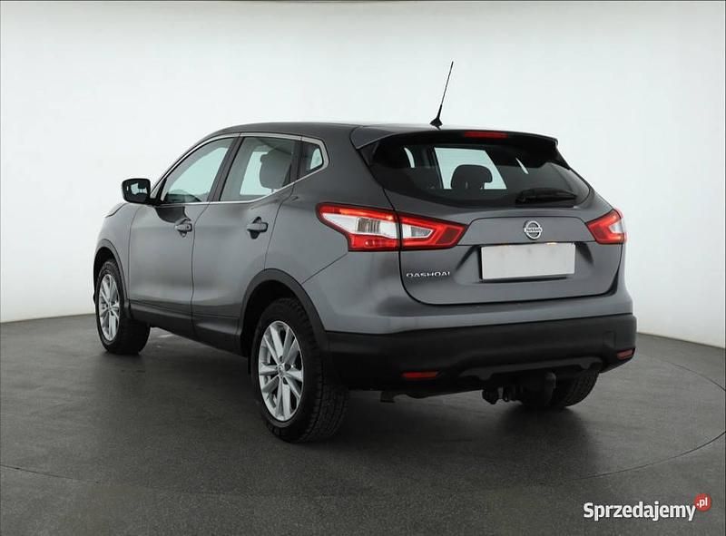 Używany Nissan Qashqai 2015 Szary SUV