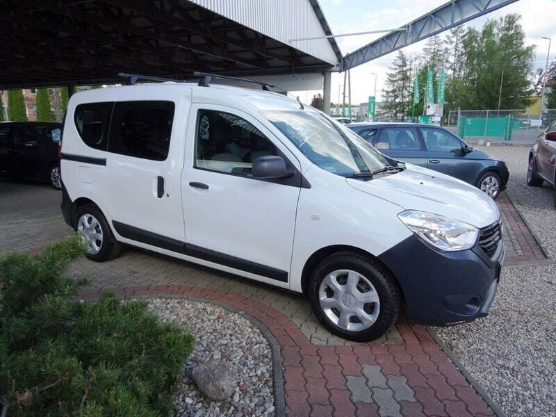 Używany Dacia Dokker Lauréate 75 KM (55 kW) 2018 Biały Minivan