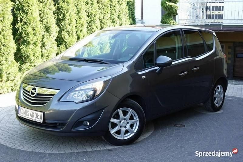 Szary (metalik) Używany 2010 Opel Meriva Minivan | 21 900 zł (Uczciwa cena) - Obraz 1/4