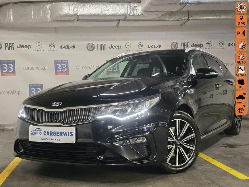 Czarny (metalik) Używany 2019 Kia Optima 2 Kombi | 62 800 zł - Obraz 1/4
