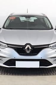 Używany Renault Mégane IV 140 KM (102 kW) 2022 Srebrny Kombi